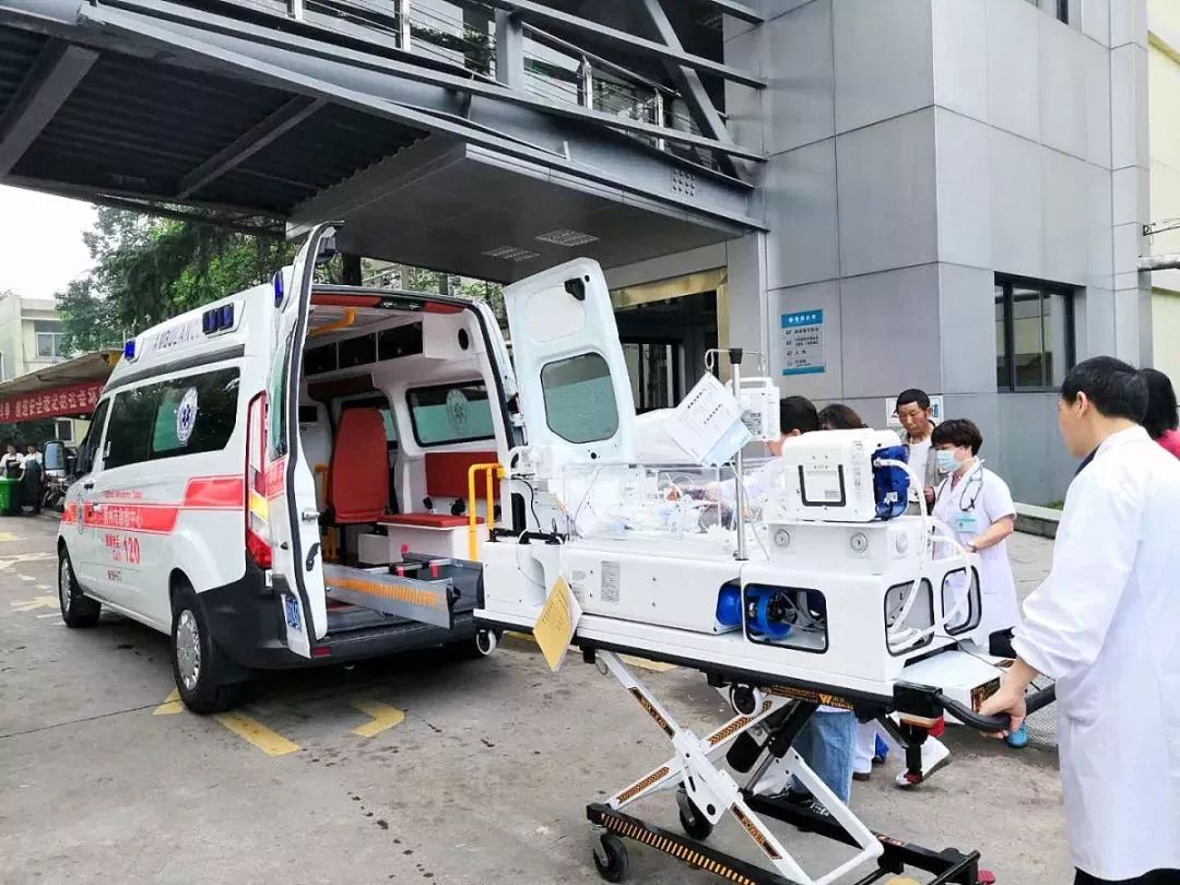 沧县长短途救护车转院